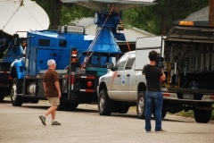 Storm chasers DOW Radar Doppler on Wheels