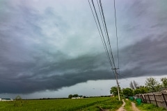 April 11 2020 severe thunderstorm shelf cloud in Frederick Oklahoma Tornado Tour StormWind