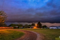 April 11 2020 severe thunderstorm shelf cloud in Frederick Oklahoma Tornado Tour StormWind