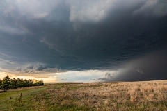 April 21 2020 Tornado warned severe thunderstorm supercell south of Canadian Texas - Tornado Tour StormWind