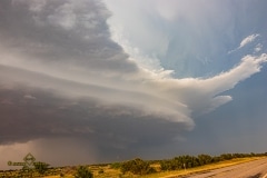 May 7 2020 severe thunderstorm supercell near Quanah Texas - Tornado Tour StormWind