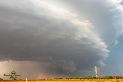 May 7 2020 severe thunderstorm supercell near Quanah Texas - Tornado Tour StormWind